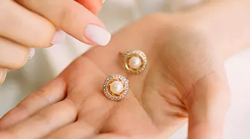 밀레니얼 세대 사이에서 빈티지 스타일 주얼리에 대한 전 세계적인 수요가 급증하고 있습니다.